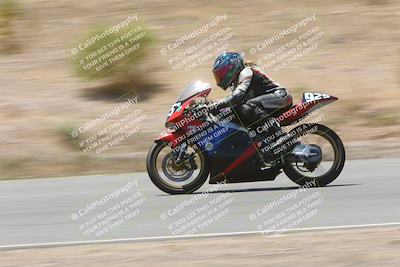 media/Apr-20-2025-AHRMA (Sun) [[393a79c373]]/Race/Group 4/Turn 4b/